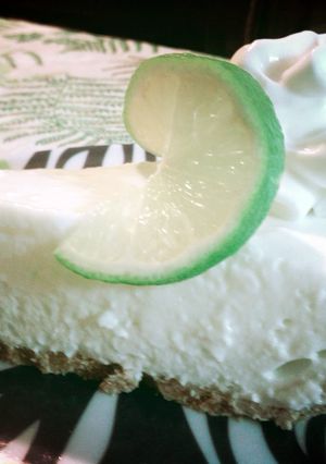 A picture of Sunshine Key Lime Pie.
