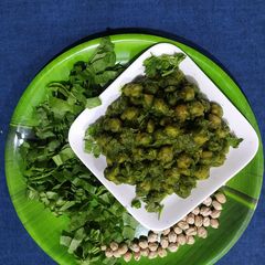 Hariyali Chole masala (without onion garlic) A picture of Hariyali Chole masala (without onion garlic).