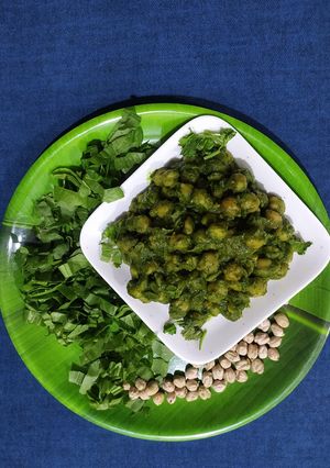 A picture of Hariyali Chole masala (without onion garlic).
