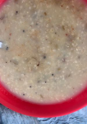 A picture of Oats Khichdi.