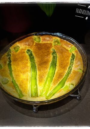 Une photo de Quiche au saumon et asperges
