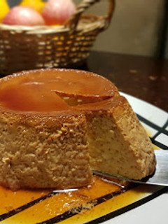 Una foto de Flan de canela
