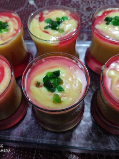 A picture of Combo flavour Mango Milk Shake.