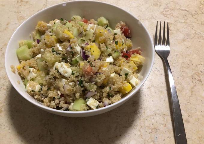 Steps to Make Perfect Quinoa, Mango &amp; Mint Salad