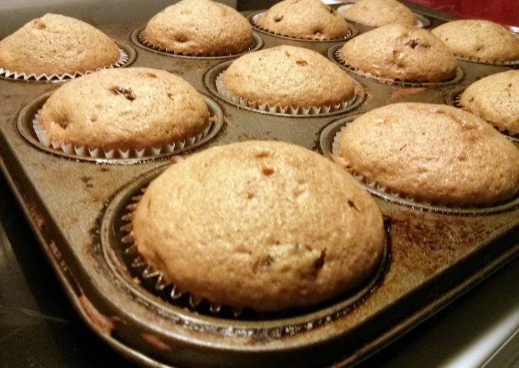 Recipe of Homemade Pillsbury raisin pumpkin muffins
