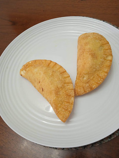 Una foto de Empanadas de Pollo🍗 Colombianas