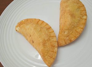 Una foto de Empanadas de Pollo🍗 Colombianas