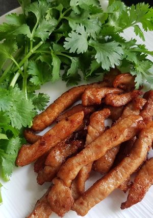 รูปของ หมูทอดนมสด (เมนูอาหารลูก 1 ขวบขึ้นไป)