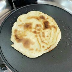 A picture of Lacha Paratha.