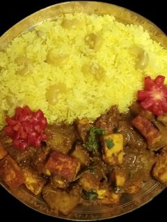 বাসন্তি পোলাও আর পনির মশলা(basonti pulao ar paneer moshla recipe in Bengali) রেসিপির প্রধান ছবি