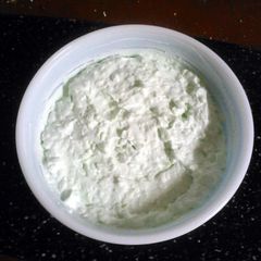 A picture of Green Stuff (or Pistachio Dessert).