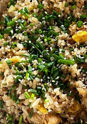 A picture of Arroz chaufa.