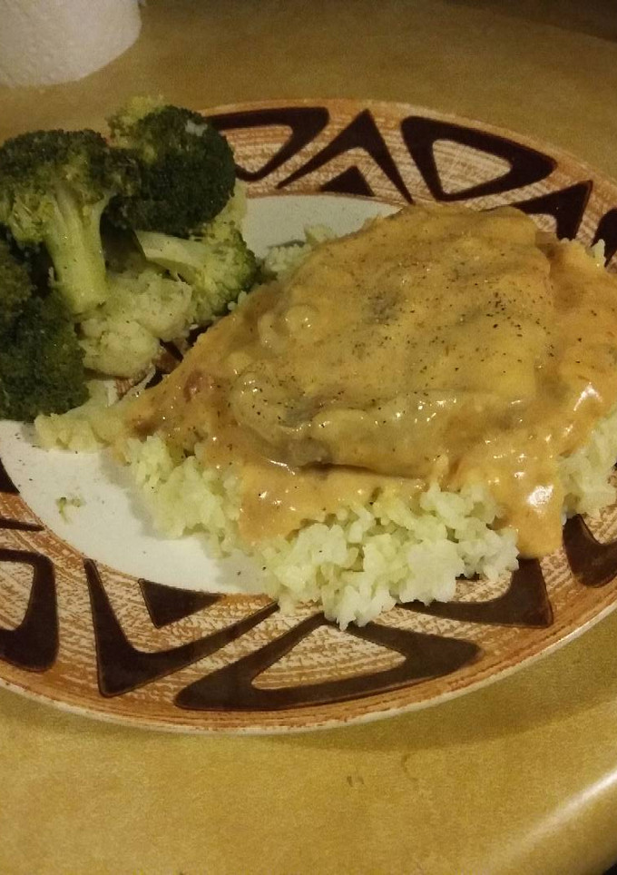 A picture of Cheesy Chops.