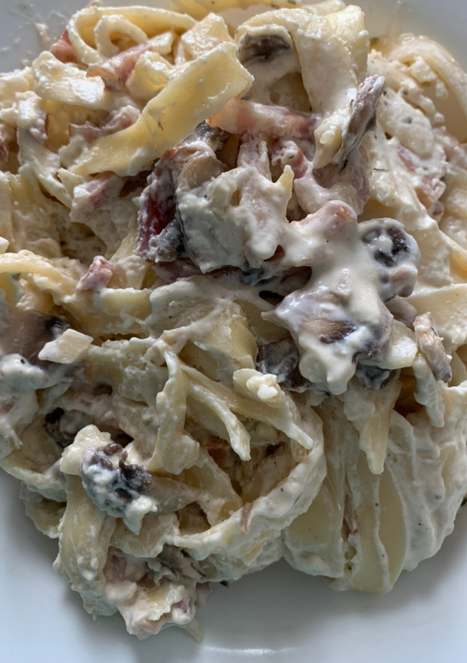 Una foto de Spaghettis carbonara