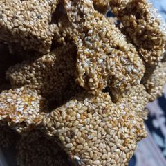 Sesame candy A picture of Sesame candy.