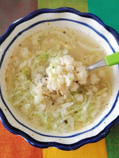 Una foto de Pozole blanco 🤤🇲🇽