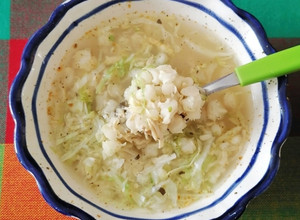 Una foto de Pozole blanco 🤤🇲🇽