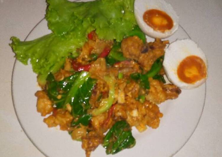 Cumi Baby Kailan Telur Asin Pedas