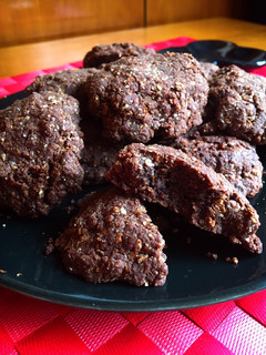 Una foto de Galletas muerte por chocolate fit