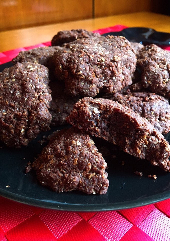 Una foto de Galletas muerte por chocolate fit