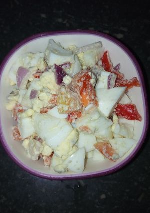 A picture of Egg salad.