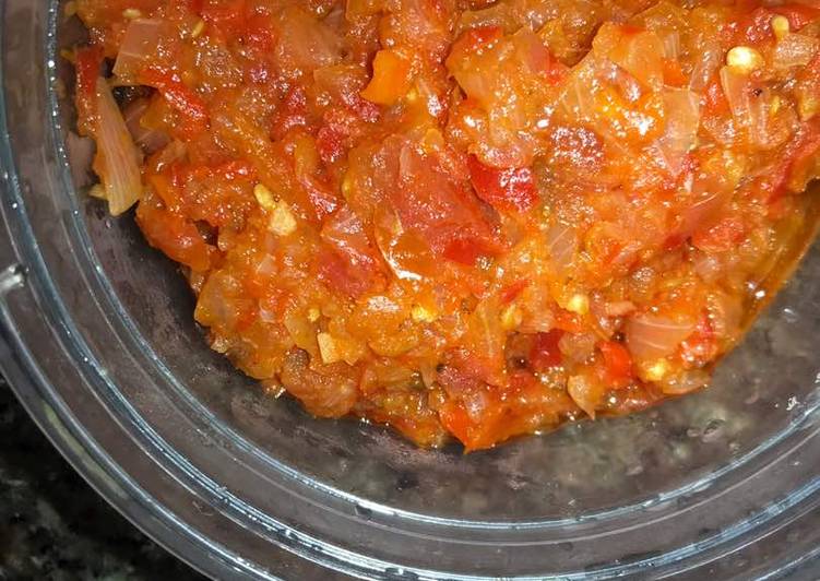 Simple Way to Prepare Tasty Tomatoes Sauce Cooking Basics for Newbies