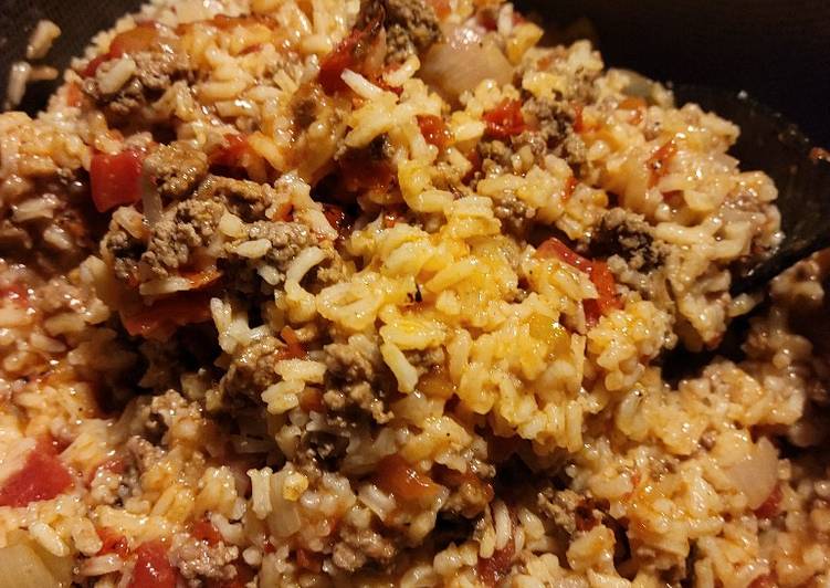 Recipe of Perfect Spanish rice with ground beef | Taste Cooking