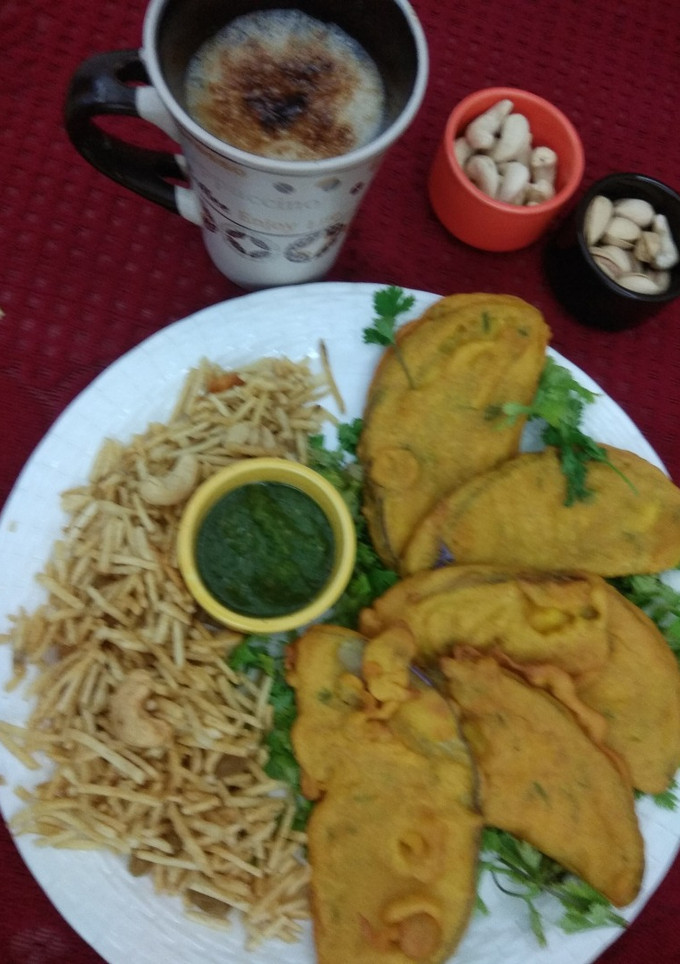 क्रिस्पी बेगुनी (Crispy beguni recipe in Hindi) रेसिपी मुख्य फोटो