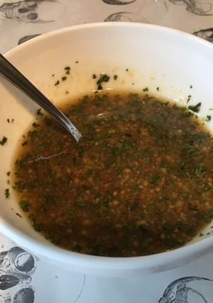Une photo de Marinade aigre douce au gingembre,citron,persil et soja (pour poissons et légumes)