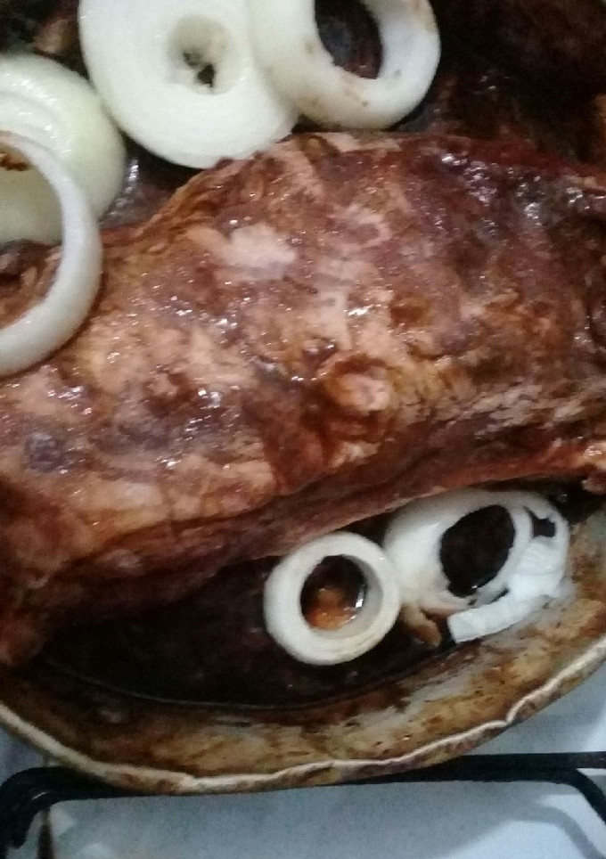 Una foto de Bondiola en salsa barbacoa, Mostaza y Soja