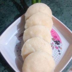 Suji idli A picture of Suji idli.