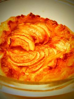 A picture of Open Apple Tart.