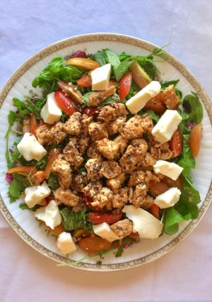 Una foto de Ensalada colorida