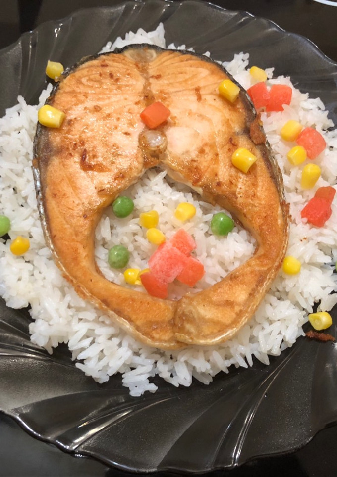 Una foto de Salmón