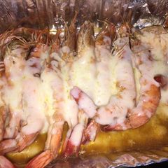 A picture of Cheesy Shrimps.