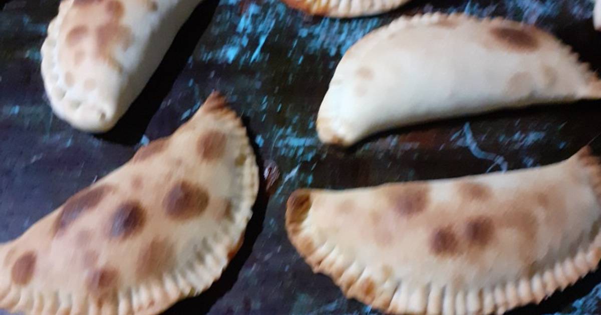 Empanadas de pollo con salsa de tomate - 28 recetas caseras- Cookpad