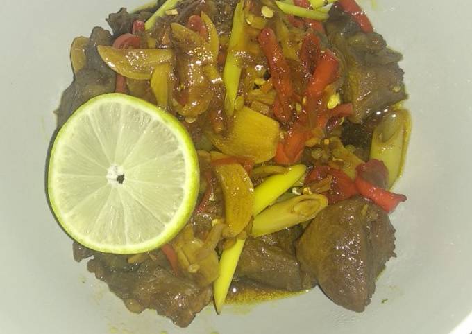 Semur Iga Sapi (bumbu iris)