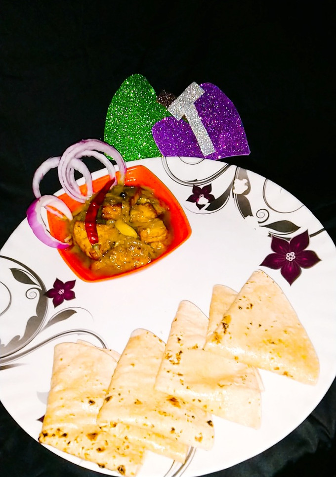 मसालेदार पनीर (Masaledar paneer recipe in hindi) रेसिपी मुख्य फोटो