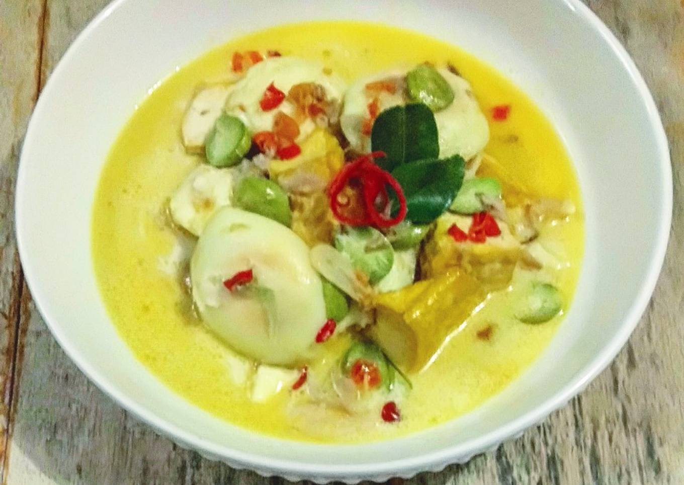 Mangut Ceplok Telur Bebek
