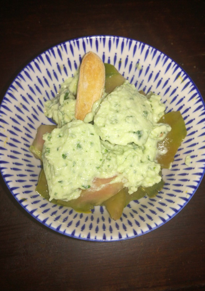 Una foto de Queso fresco ajonudo al verde que te quiero verde