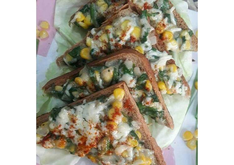 Spinach corn cheese toast