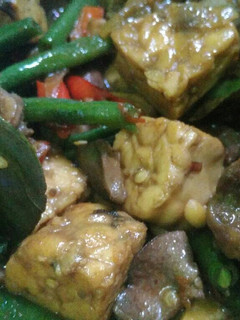 Foto resep Oseng Tempe,ampela hati ayam Dan kacang panjang