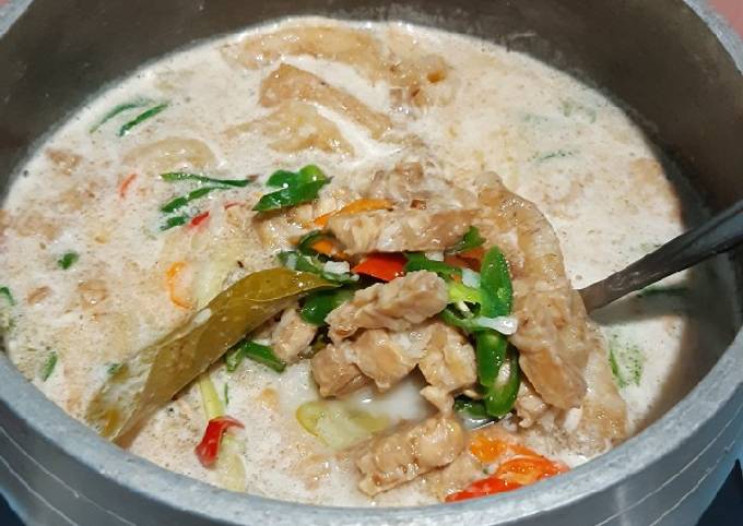 Bagaimana Membuat Sayur lombok tempe khas gunung kidul handayani yang Bisa Manjain Lidah