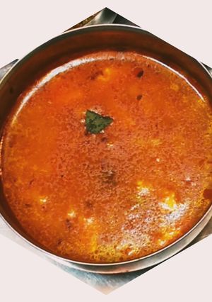 टमाटर और लौकी की सब्जी (tamatar aur lauki ki sabzi recipe in Hindi) रेसिपी मुख्य फोटो