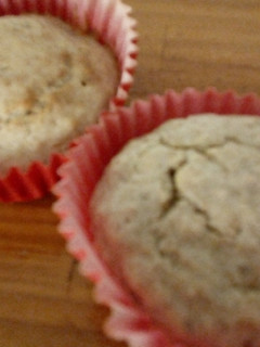 Una foto de Muffins de banana integrales sin azúcar