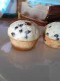 Muffins con chips y plátano