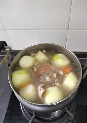 A picture of Hairy Gourd Soup.