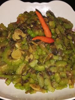 Foto resep Tumis Pare Ikan Klotok