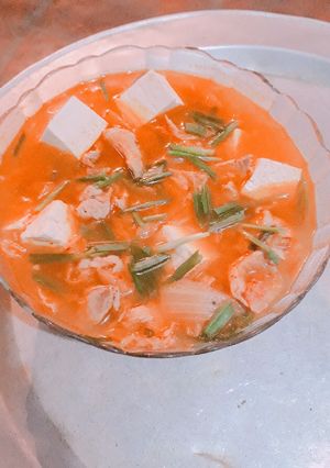 Hình của món Canh kim chi.