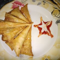 A picture of Chinese Samoosa cone...🌹.